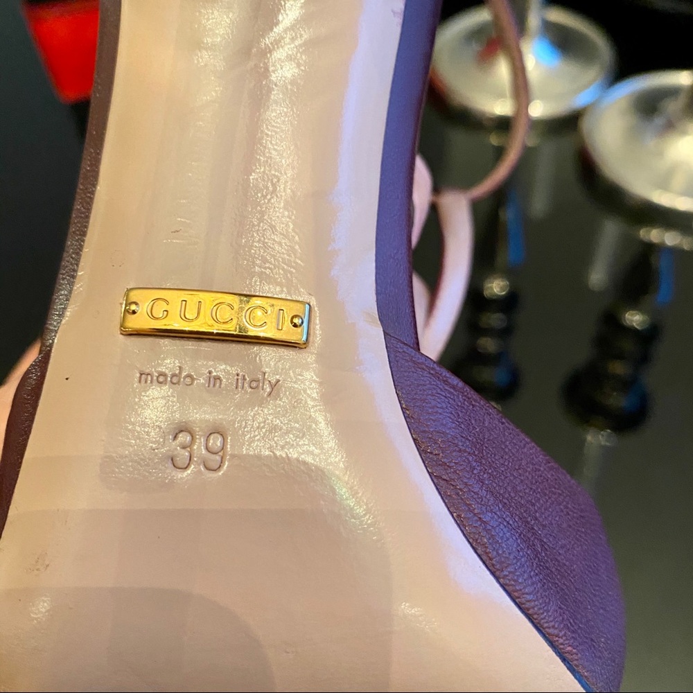 🎉HP🎉 AUTH GUCCI COLINE STUDDED T-STRAP PUMP - Picture 11 of 16